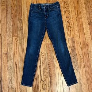 Dark Wash American Eagle Skinny jeans 0 short